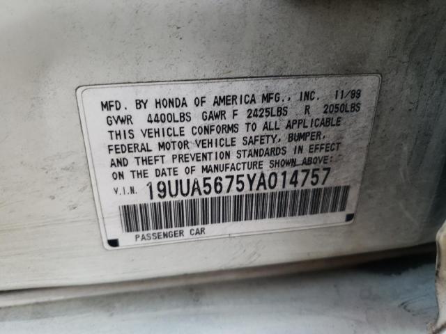 Photo 10 from auction – 2000 ACURA 3.2TL with VIN 19UUA5675YA014757
