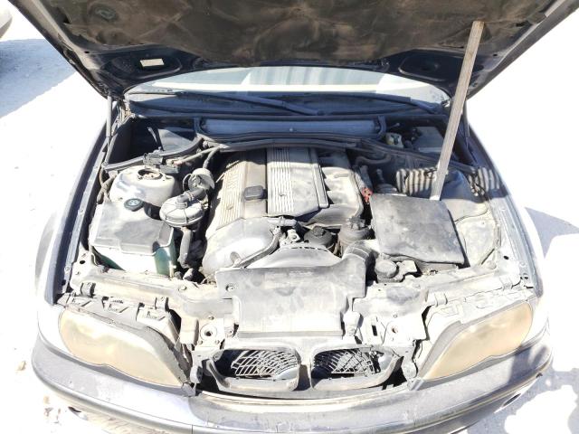 Photo 7 from auction – 2004 BMW 325 I with VIN WBAEV33464KR31732