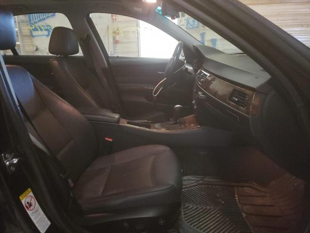 Photo 5 from auction – 2006 BMW 325 XI with VIN WBAVD13516KV14277