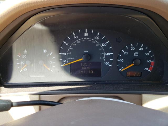 Photo 8 from auction – 2002 MERCEDES-BENZ E 320 4MAT with VIN WDBJF82J12X068856