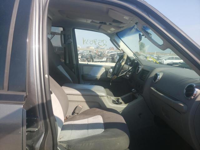 Photo 5 from auction – 2005 FORD EXPEDITION with VIN 1FMPU15505LA02491