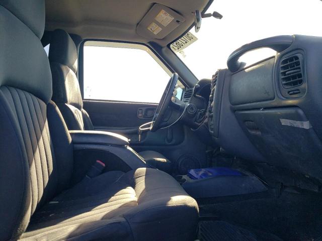 Photo 5 from auction – 2005 CHEVROLET BLAZER with VIN 1GNCT18X75K116097