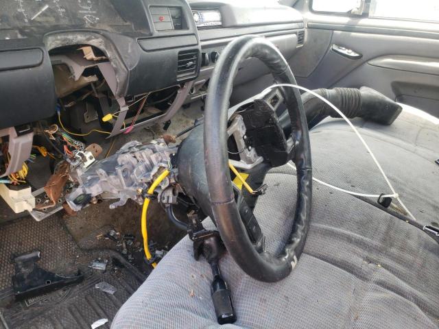 Photo 9 from auction – 1996 FORD F-150 with VIN 1FTEF14N1TLB64439