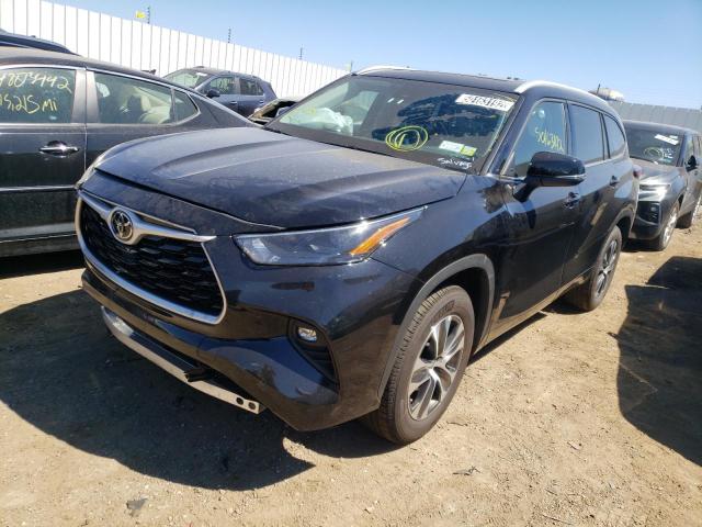 Photo 2 from auction – 2022 TOYOTA HIGHLANDER with VIN 5TDGZRAHXNS114427
