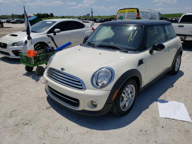 Photo 2 from auction – 2013 MINI COOPER with VIN WMWSU3C55DT678184