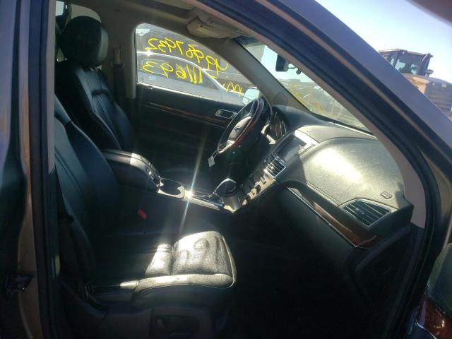 Photo 5 from auction – 2012 LINCOLN MKT with VIN 2LMHJ5AT7CBL54185