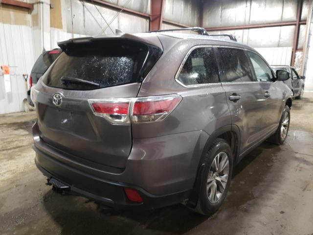 Photo 4 from auction – 2015 TOYOTA HIGHLANDER with VIN 5TDJKRFH6FS155741