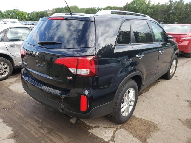 Photo 4 from auction – 2015 KIA SORENTO LX with VIN 5XYKT3A61FG644159