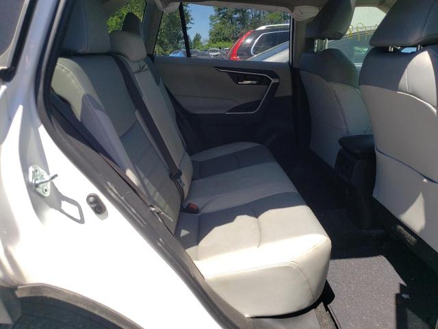 Photo 6 from auction – 2019 TOYOTA RAV4 with VIN JTMA1RFV0KD515519