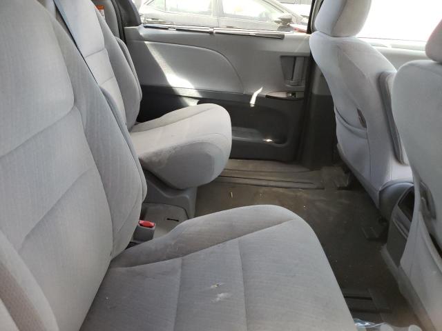 Photo 6 from auction – 2015 TOYOTA SIENNA LE with VIN 5TDKK3DC7FS686262