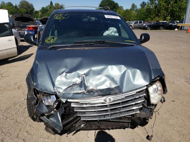 Photo 9 from auction – 2005 CHRYSLER T&C LIMIT with VIN 2C4GP64L25R115813