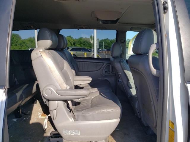 Photo 6 from auction – 2004 TOYOTA SIENNA XLE with VIN 5TDBA22C74S004056