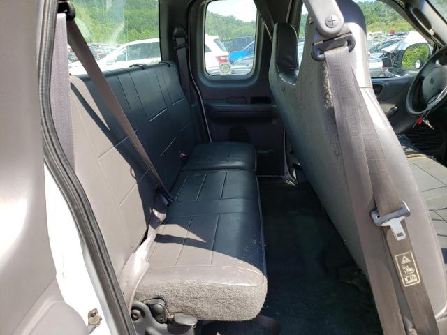 Photo 6 from auction – 2002 FORD F150 with VIN 1FTRX17W22NB51737