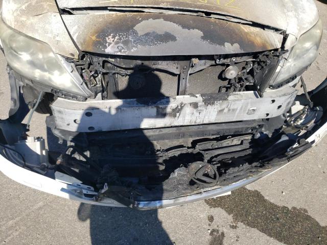 Photo 10 from auction – 2011 LEXUS LS 460 with VIN JTHCL5EF2B5009284