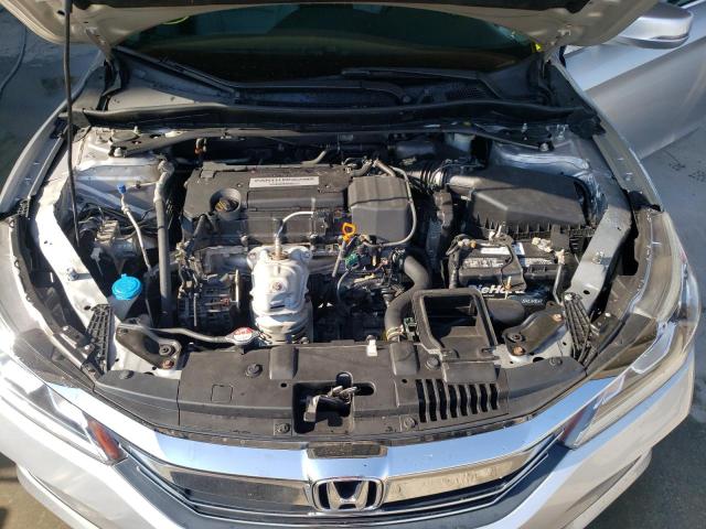 Photo 7 from auction – 2015 HONDA ACCORD EXL with VIN 1HGCR2F82FA161644