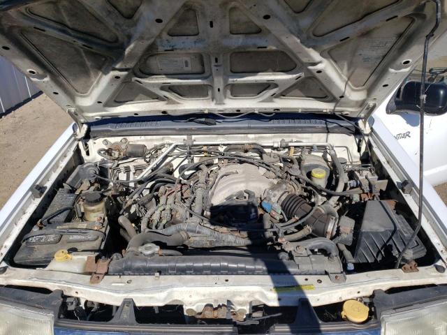 Photo 7 from auction – 2000 NISSAN FRONTIER C with VIN 1N6ED27T7YC310935