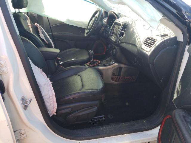Photo 5 from auction – 2019 JEEP COMPASS TR with VIN 3C4NJDDB0KT628717