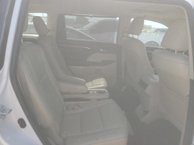 Photo 6 from auction – 2015 TOYOTA HIGHLANDER with VIN 5TDYKRFH0FS044410