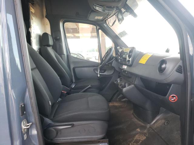Photo 5 from auction – 2019 MERCEDES-BENZ SPRINTER 2 with VIN WD4PF0CD2KP040656