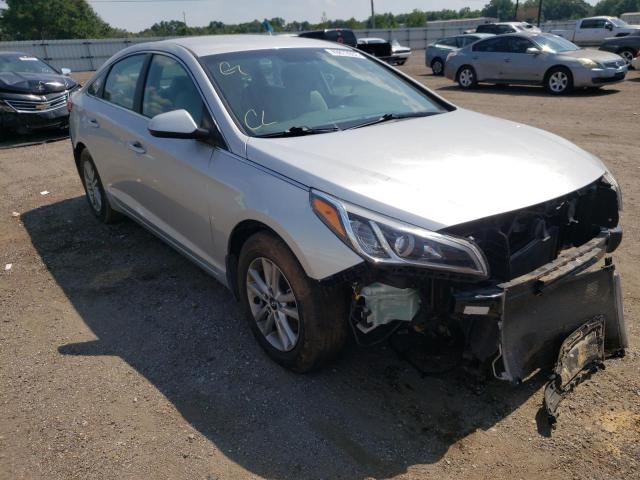 HYUNDAI SONATA SE 2017 with VIN 5NPE24AF9HH499096 - Photo from auction