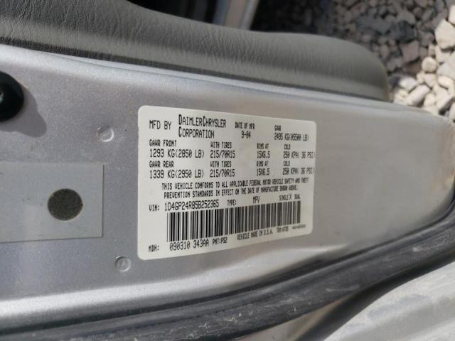 Photo 10 from auction – 2005 DODGE GRAND CARA with VIN 1D4GP24R85B252365
