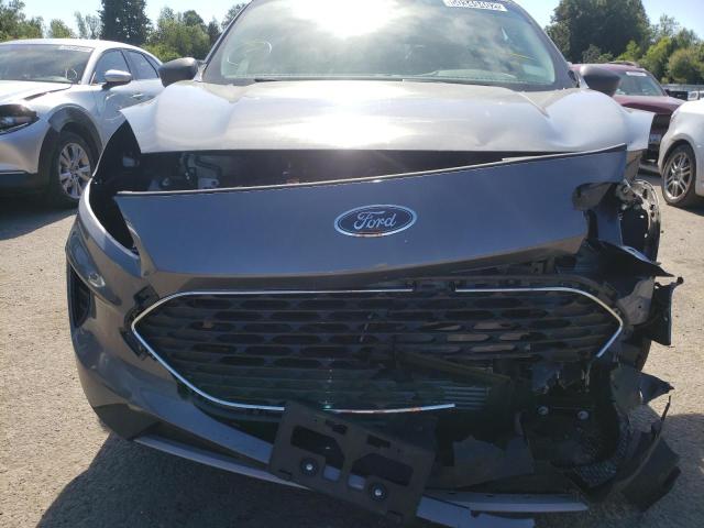 Photo 9 from auction – 2022 FORD ESCAPE SE with VIN 1FMCU0G63NUA69028