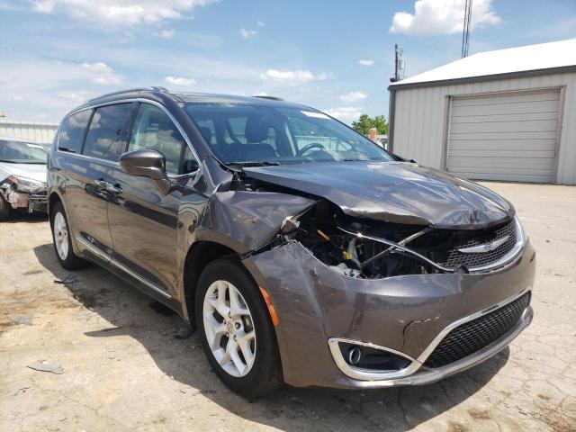 CHRYSLER PACIFICA T 2017 with VIN 2C4RC1EGXHR541830 - Photo from auction