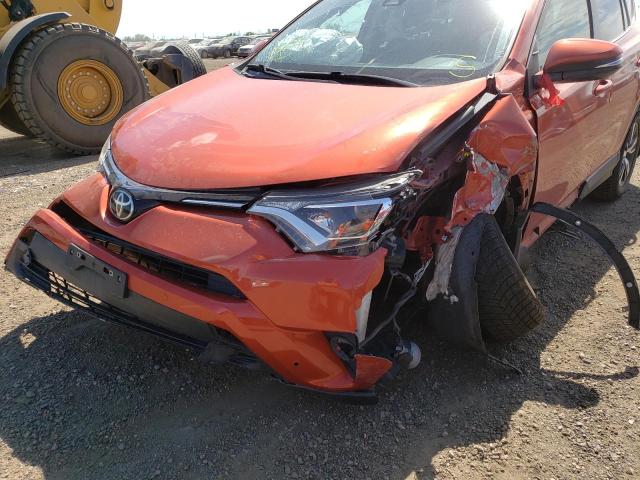 Photo 9 from auction – 2016 TOYOTA RAV4 XLE with VIN JTMRFREV5GJ094475