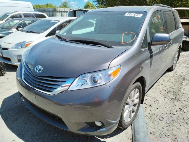 Photo 2 from auction – 2017 TOYOTA SIENNA XLE with VIN 5TDDZ3DC1HS178697
