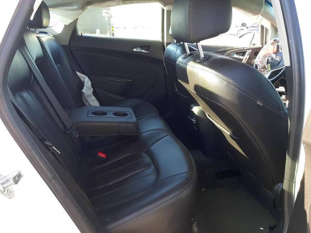 Photo 6 from auction – 2016 BUICK VERANO with VIN 1G4PS5SKXG4150121