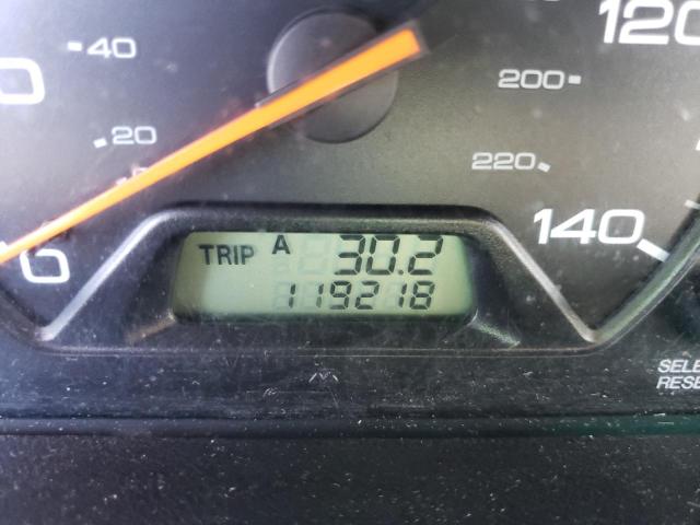 Photo 8 from auction – 2004 HONDA ODYSSEY EX with VIN 5FNRL18054B079892
