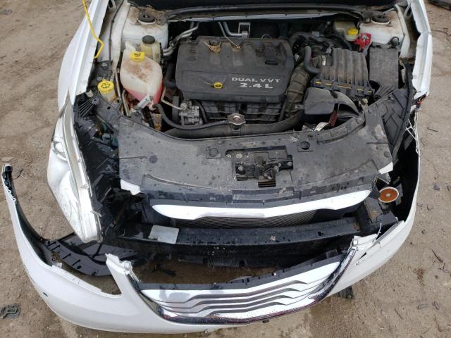 Photo 7 from auction – 2012 CHRYSLER 200 LX with VIN 1C3CCBAB3CN113386