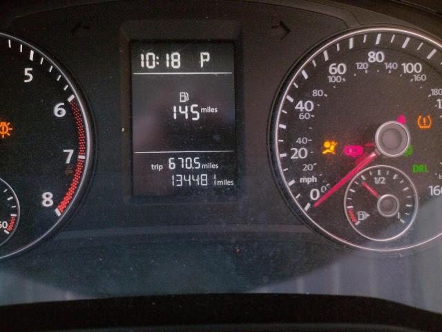 Photo 8 from auction – 2013 VOLKSWAGEN PASSAT S with VIN 1VWAP7A3XDC137627