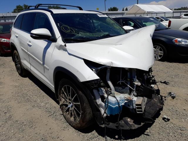 TOYOTA HIGHLANDER 2017 with VIN 5TDJZRFH3HS377037 - Photo from auction