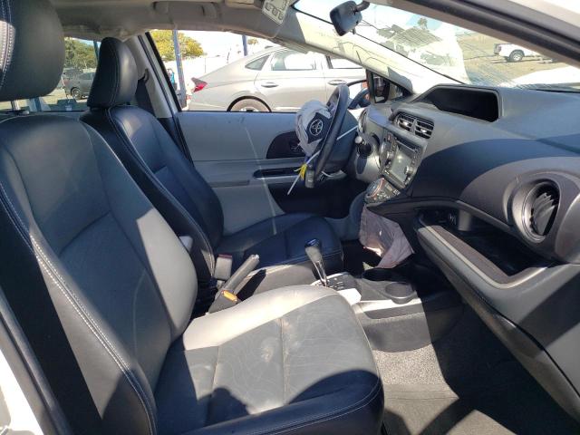 Photo 5 from auction – 2014 TOYOTA PRIUS C with VIN JTDKDTB39E1078803