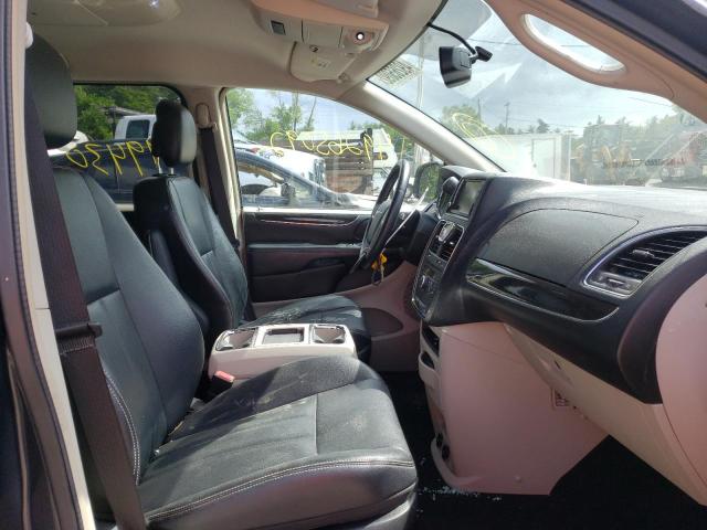 Photo 5 from auction – 2013 CHRYSLER TOWN & COU with VIN 2C4RC1BGXDR809631