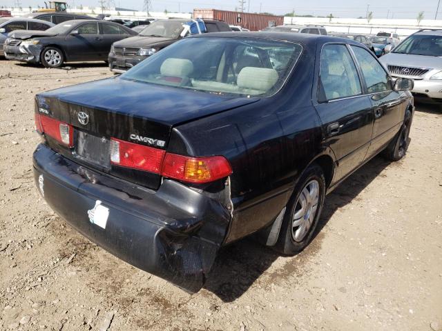 Photo 4 from auction – 2000 TOYOTA CAMRY with VIN 4T1BG22K0YU935744