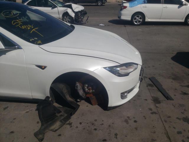Photo 9 from auction – 2015 TESLA MODEL S with VIN 5YJSA1E22FF107597