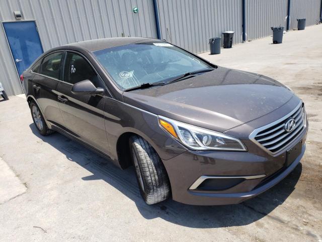 Photo 1 from auction – 2017 HYUNDAI SONATA SE with VIN 5NPE24AF7HH569002