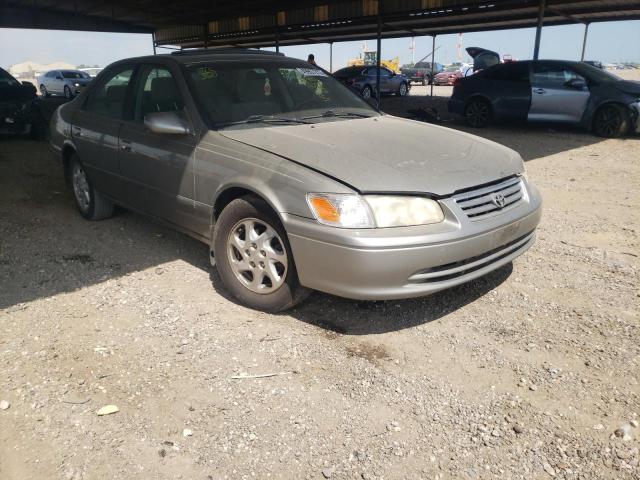 TOYOTA CAMRY CE 2000 with VIN JT2BG22K9Y0439278 - Photo from auction