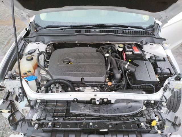 Photo 7 from auction – 2014 FORD FUSION SE with VIN 3FA6P0HD8ER282396