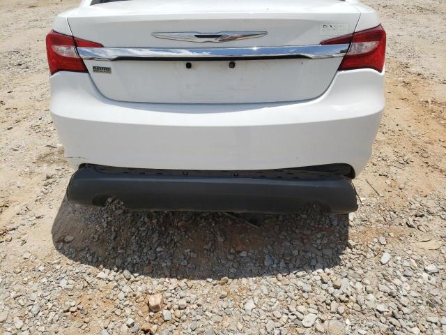 Photo 9 from auction – 2013 CHRYSLER 200 TOURIN with VIN 1C3CCBBG3DN556391
