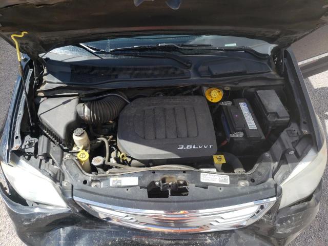 Photo 7 from auction – 2014 CHRYSLER TOWN & COU with VIN 2C4RC1BG9ER183362