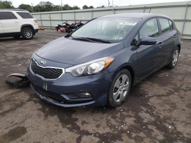 Photo 2 from auction – 2016 KIA FORTE LX with VIN KNAFK5A85G5653794