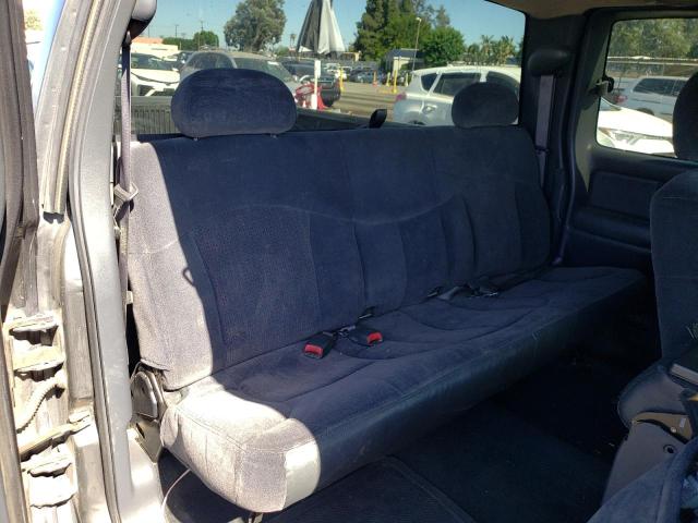 Photo 6 from auction – 2001 CHEVROLET SILVERADO with VIN 2GCEC19V611240631