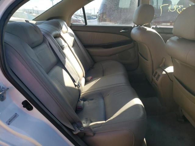 Photo 6 from auction – 2000 ACURA 3.2TL with VIN 19UUA5675YA014757