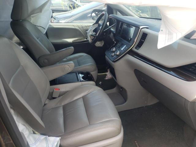 Photo 5 from auction – 2017 TOYOTA SIENNA XLE with VIN 5TDYZ3DC6HS883514
