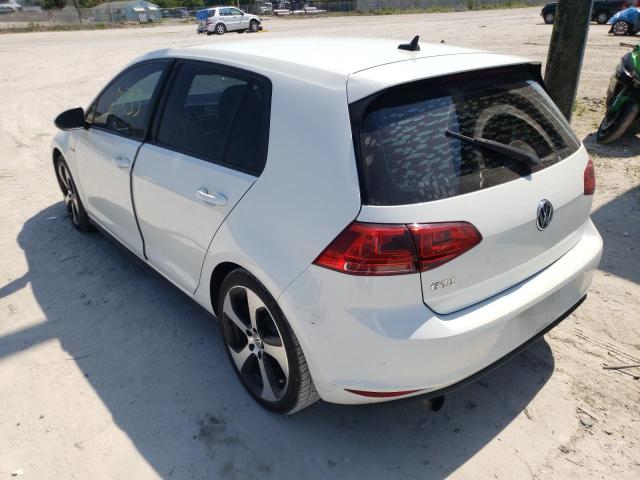 Photo 3 from auction – 2017 VOLKSWAGEN GTI S with VIN 3VW5T7AU2HM030274