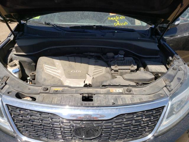 Photo 7 from auction – 2015 KIA SORENTO LX with VIN 5XYKTDA78FG653665
