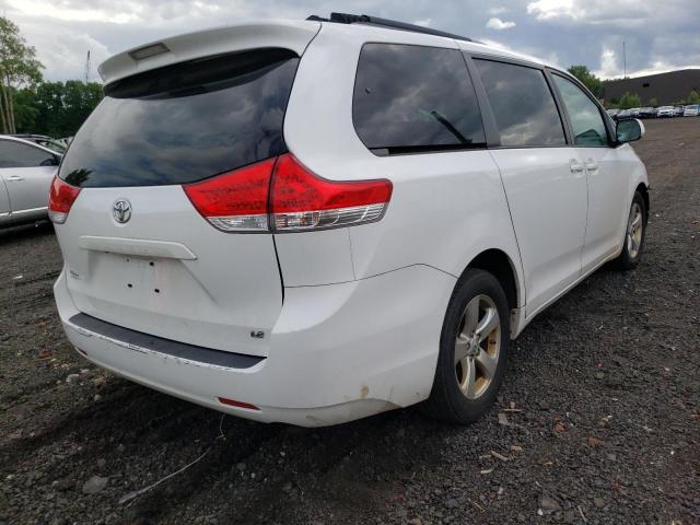 Photo 4 from auction – 2013 TOYOTA SIENNA LE with VIN 5TDKK3DC2DS298630